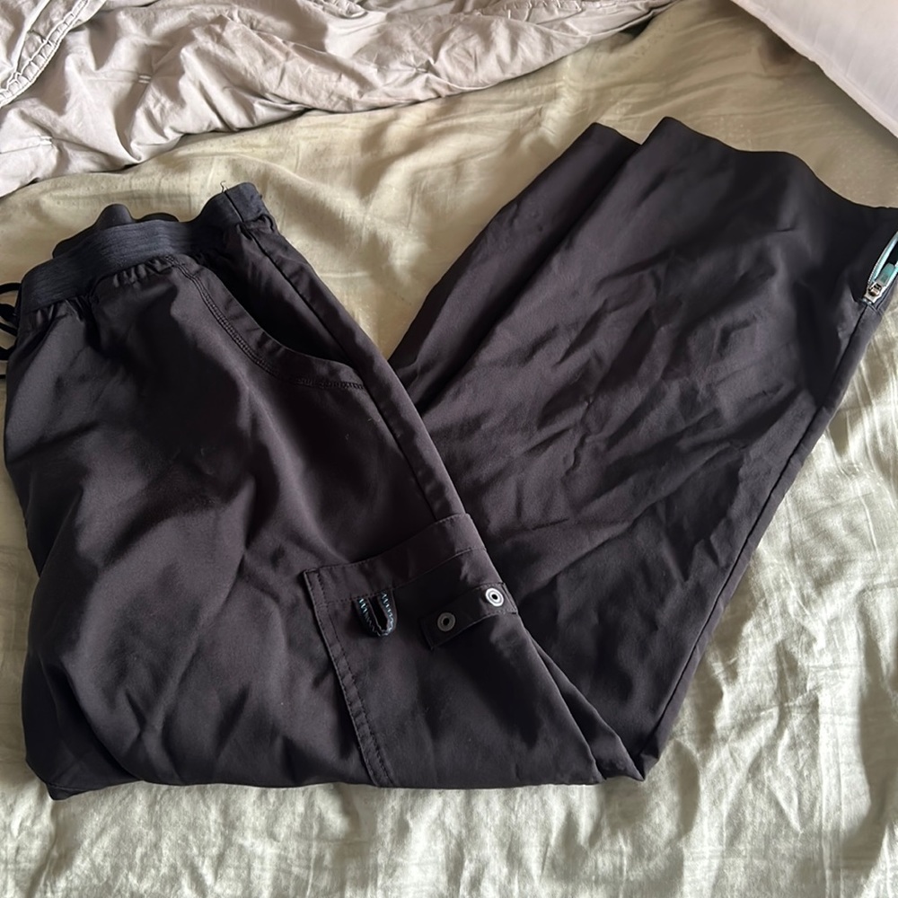 Urbane Performance Cargo Scrubs